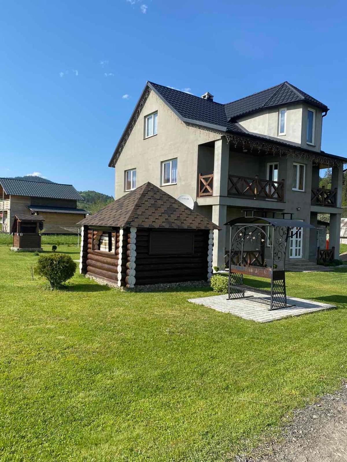 карпатські зорі Villa